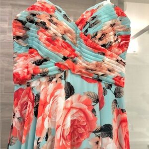 Floral formal dress from Windsor, size 5.